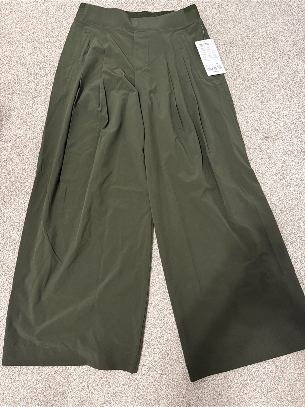Women’s Petite Brooklyn Heights Pleated Wide Leg Pant